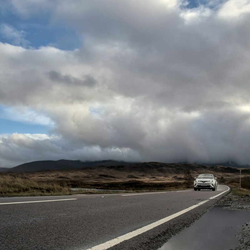 Ensuring Road Safety in Bathgate - Windscreen Replacement Ayrshire